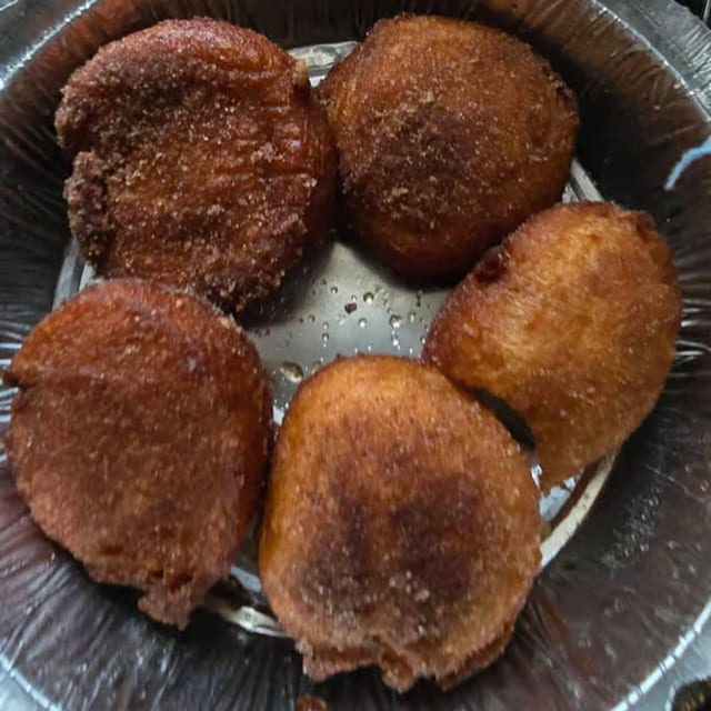 Sopapillas.