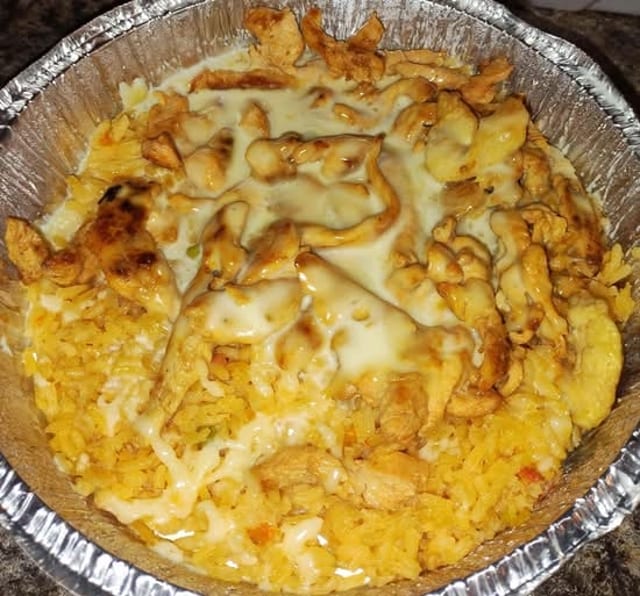 Lunch Pollo Con Arroz.